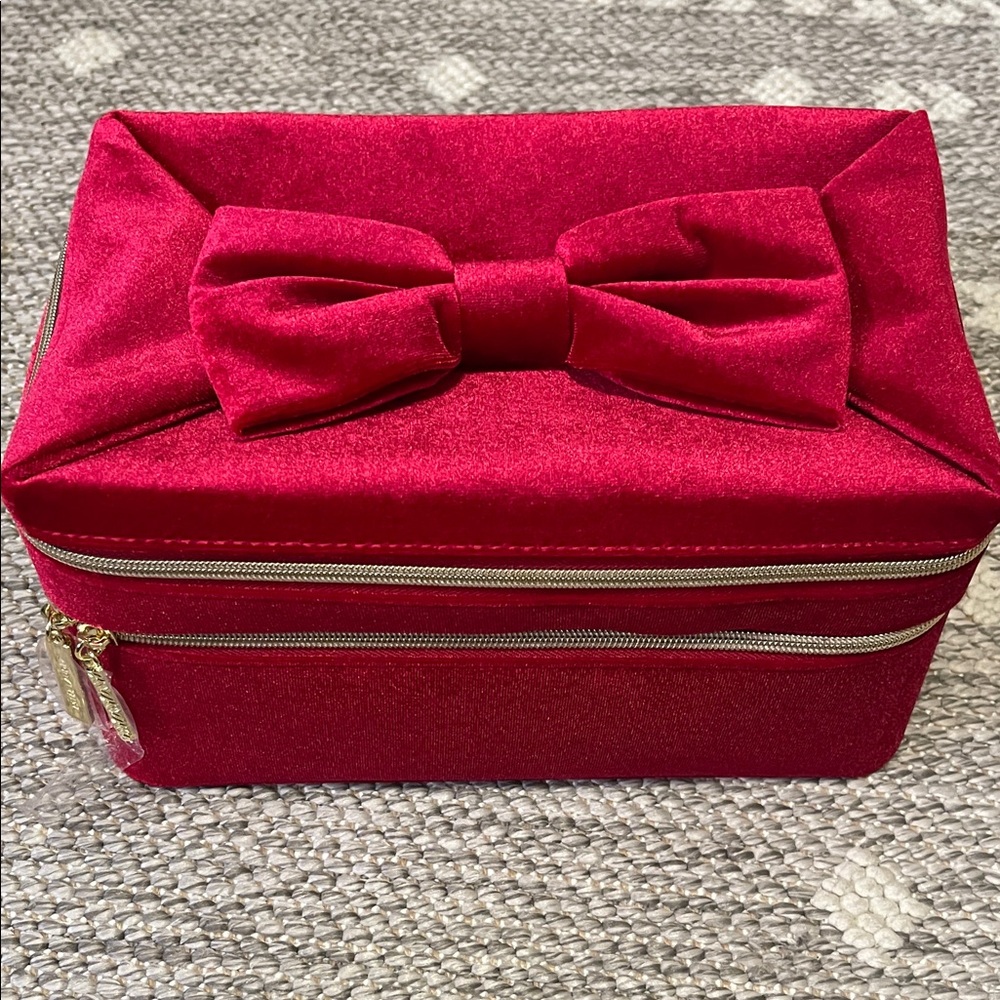 Estee Lauder Red Velvet Bow Cosmetic Case